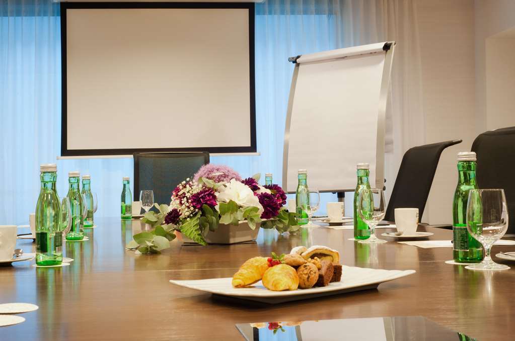 Hilton Minneapolis-st Paul Airport Hotel 4*